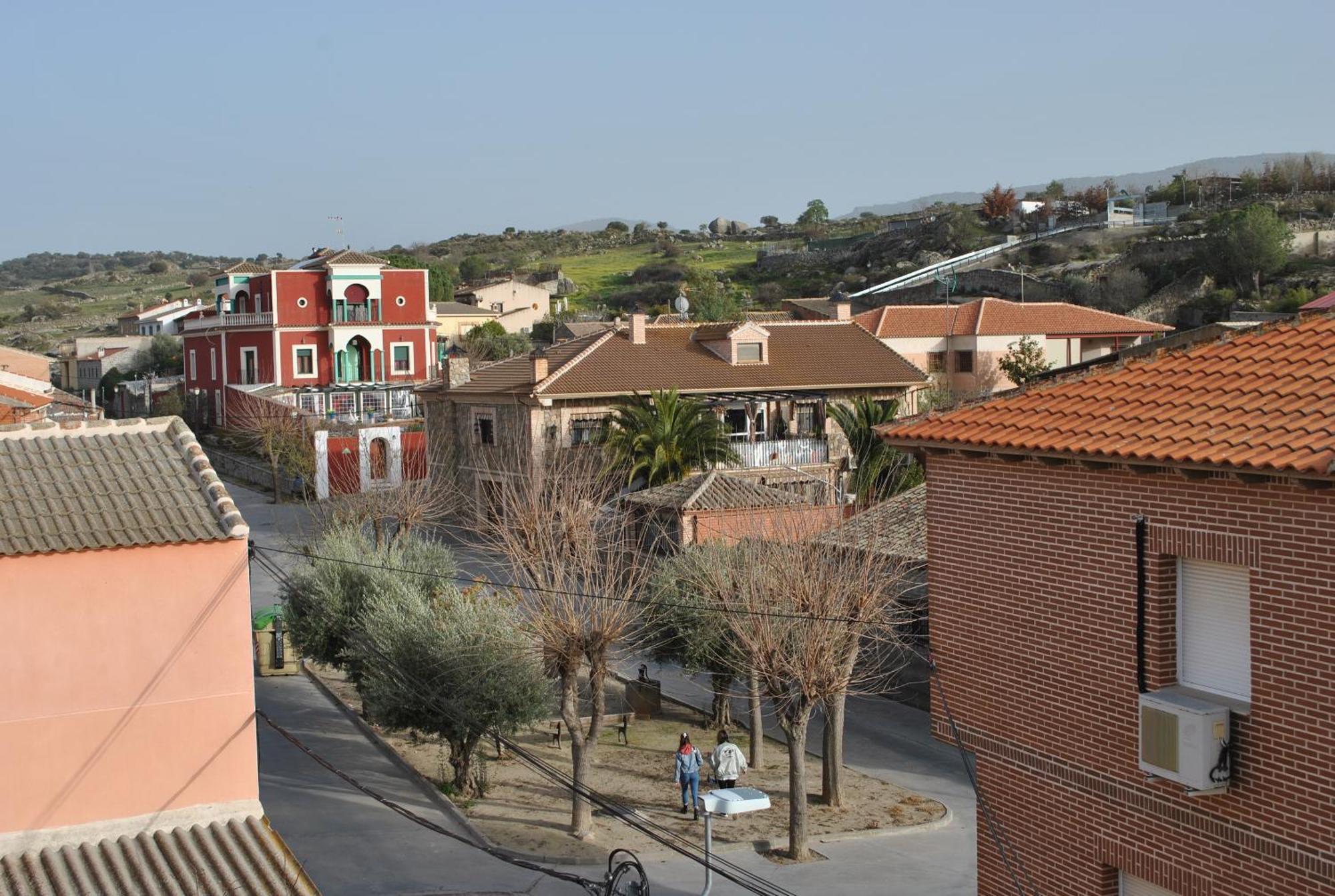 Viviendas De Uso Turistico Dulcinea Las Ventas con Pena Aguilera Room photo